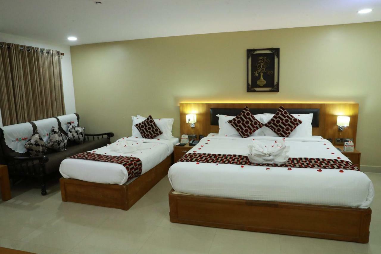 Hotel Rohini International Kallār Exterior foto